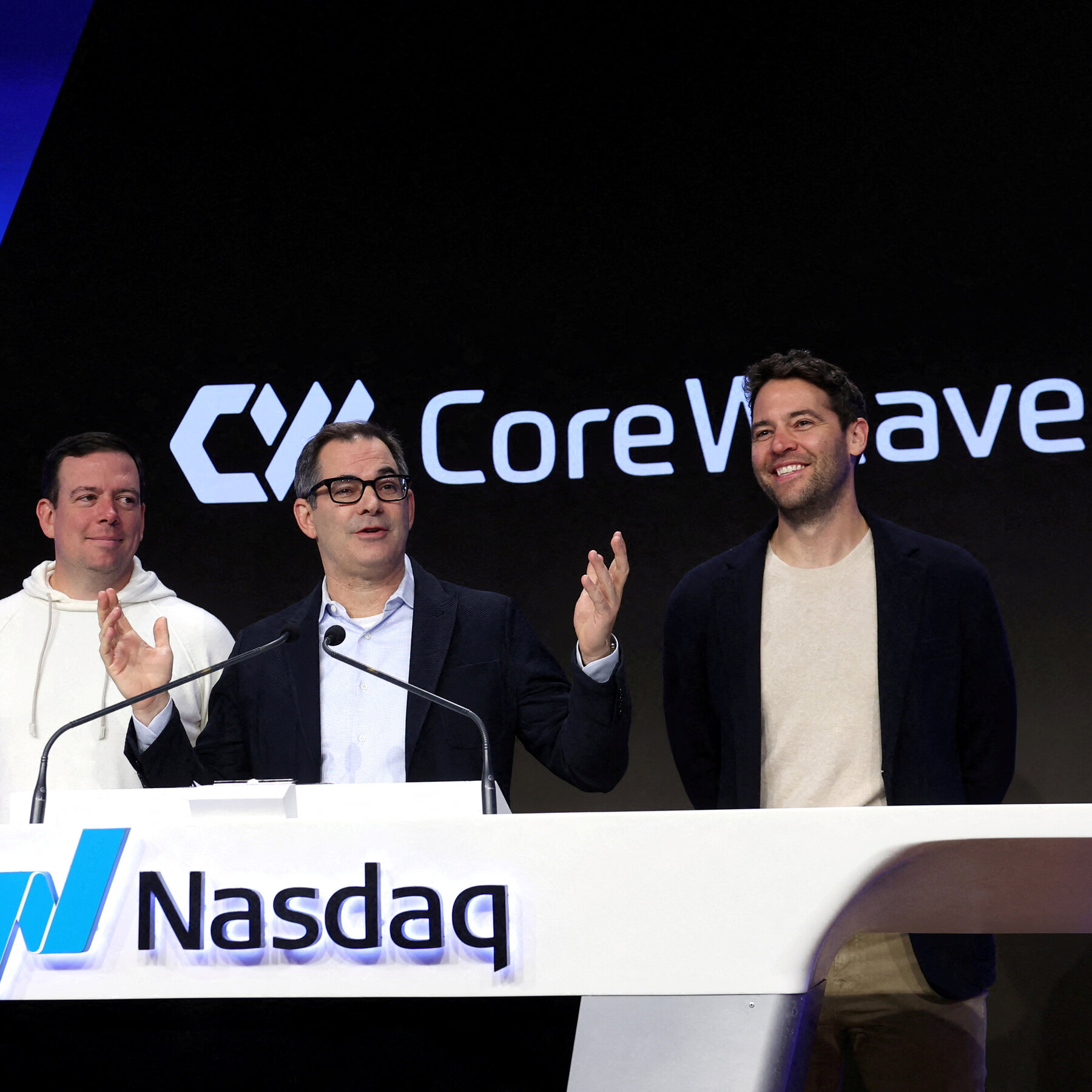 As A.I. Companies Borrow Billions, Debt Investors Grow Wary