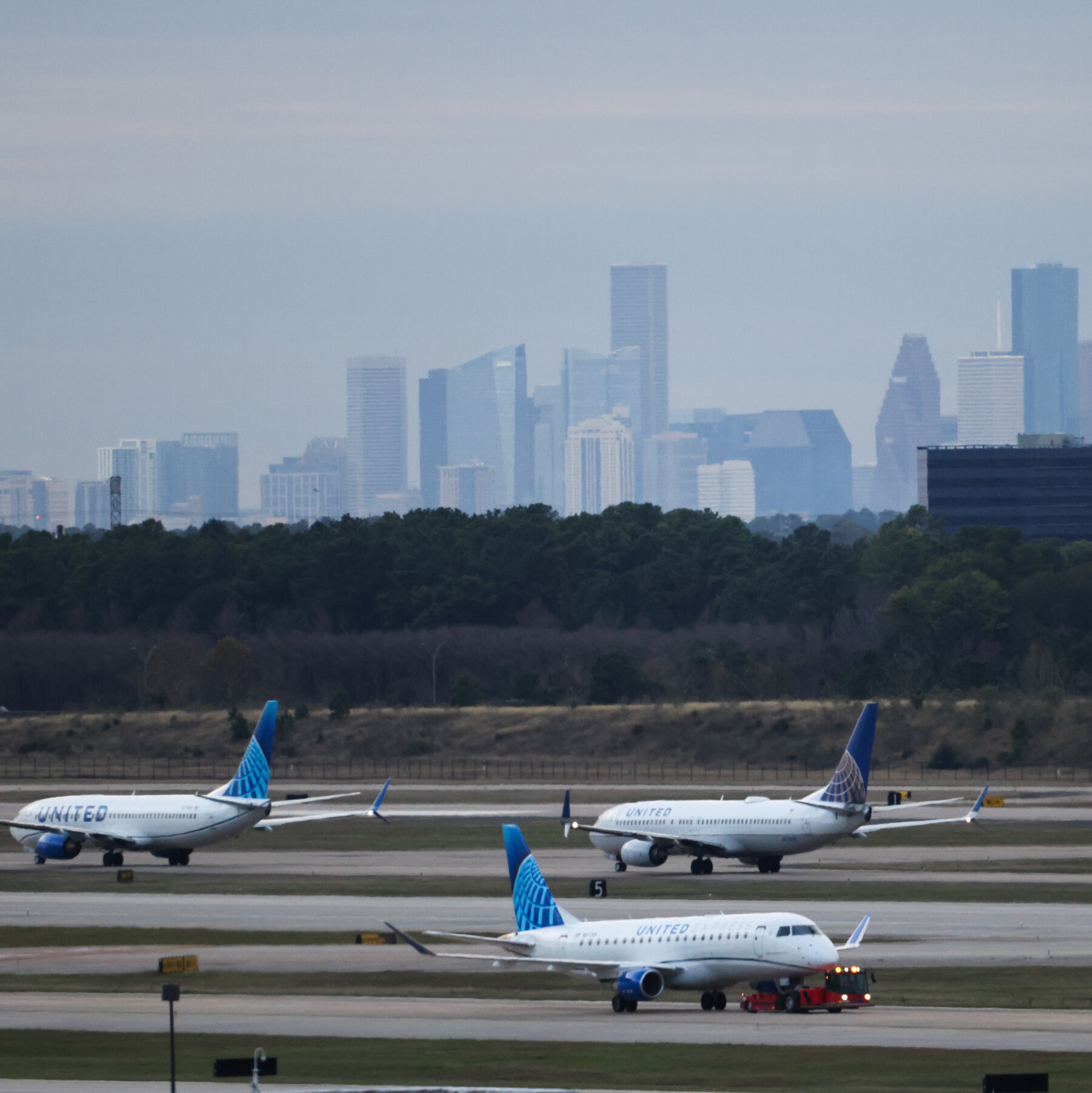 A Municipal Debt Boom Is Driving Public Projects and Tax Breaks for Investors