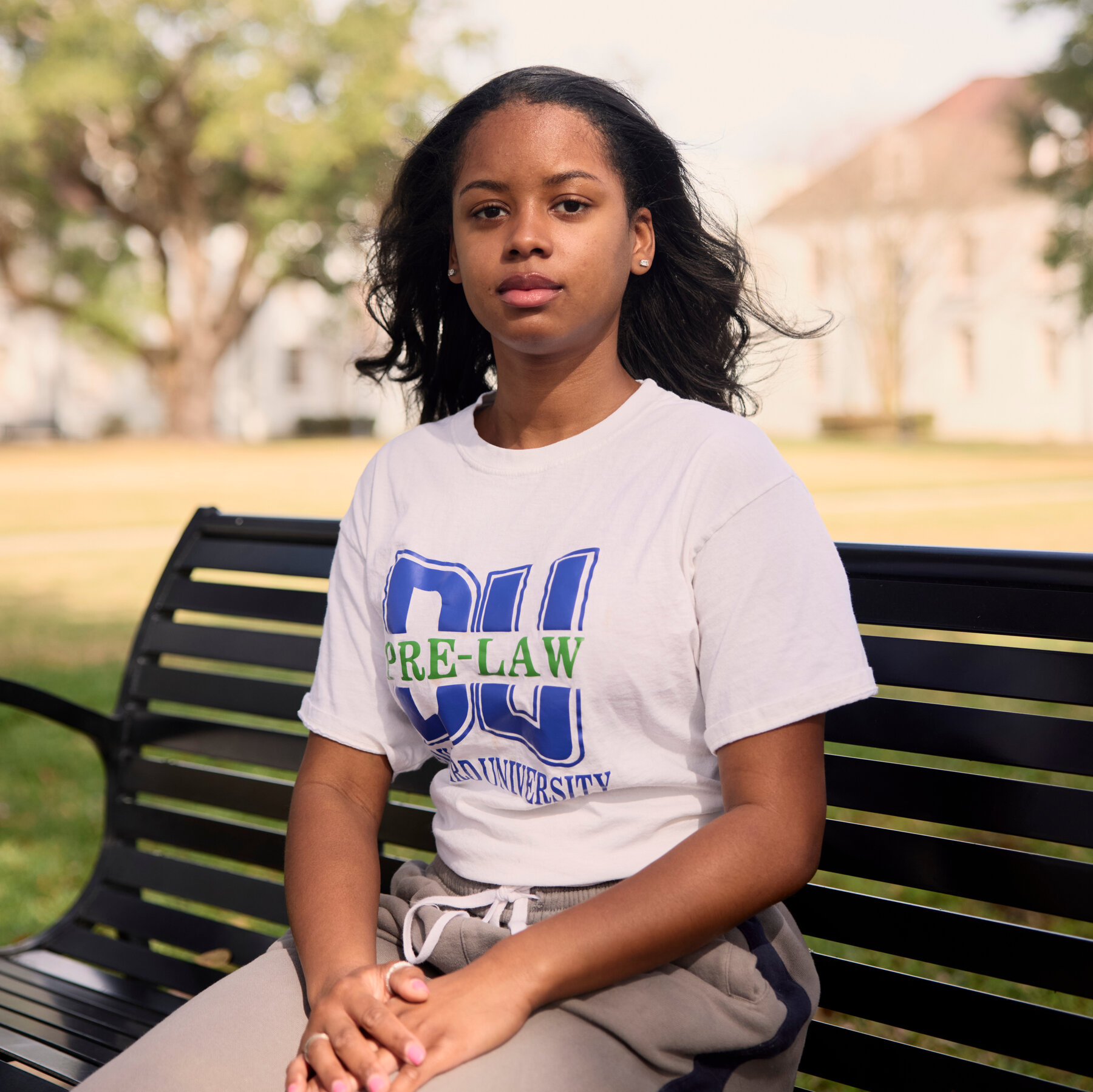 Interest in Law School Is Surging. A.I. Makes the Payoff Less Certain.