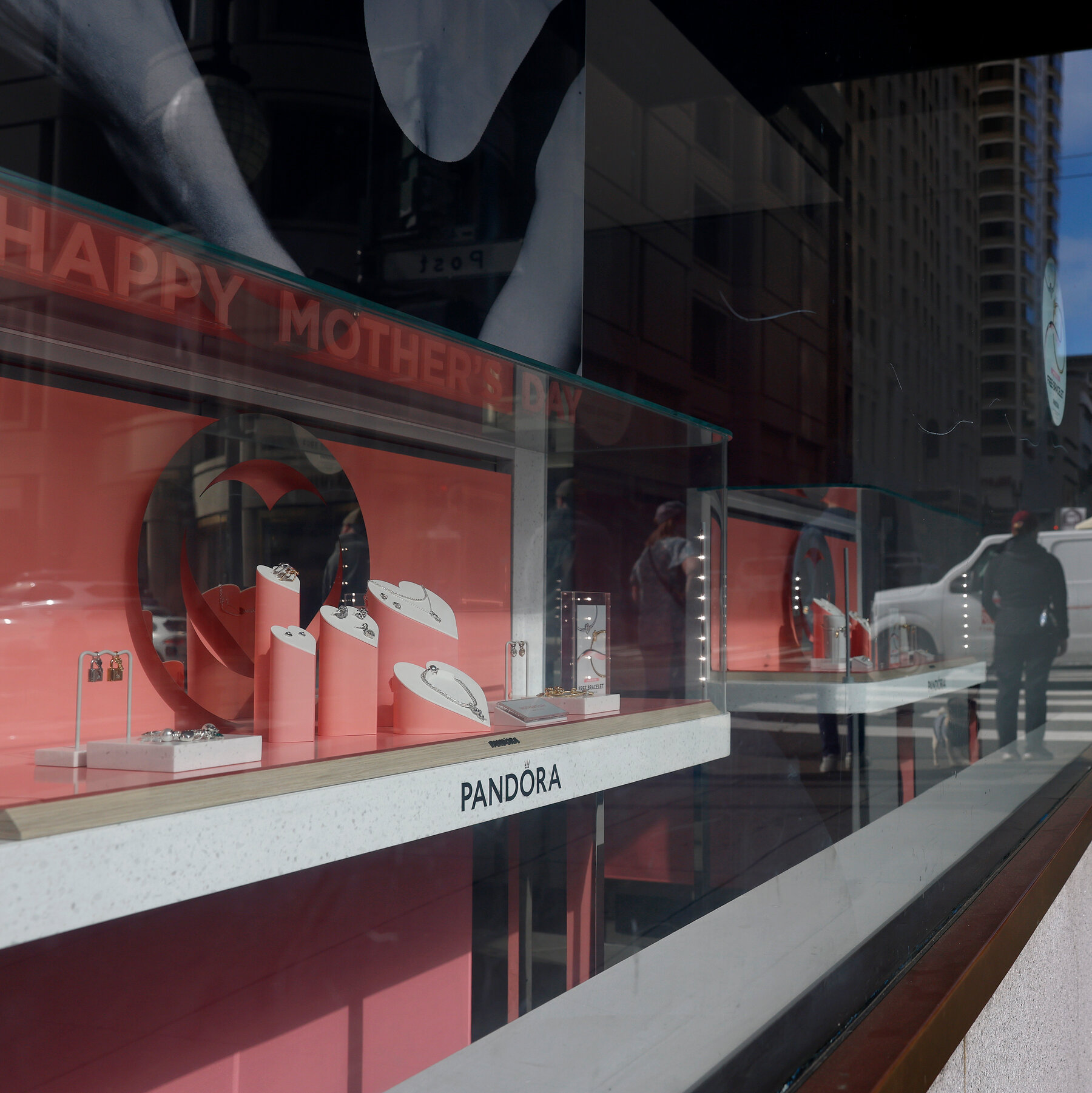 Silver Is So Pricey That the World’s Largest Jeweler Is Switching to Platinum