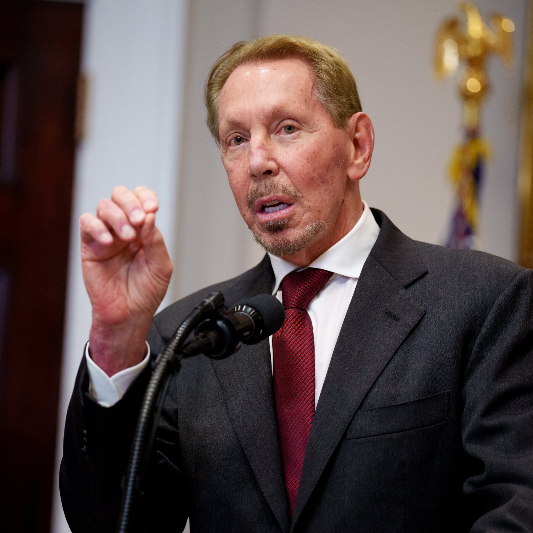 Five Takeaways From the Times Investigation Into Larry Ellison’s A.I. Gamble